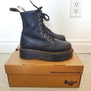 Dr. Martens Jadon III